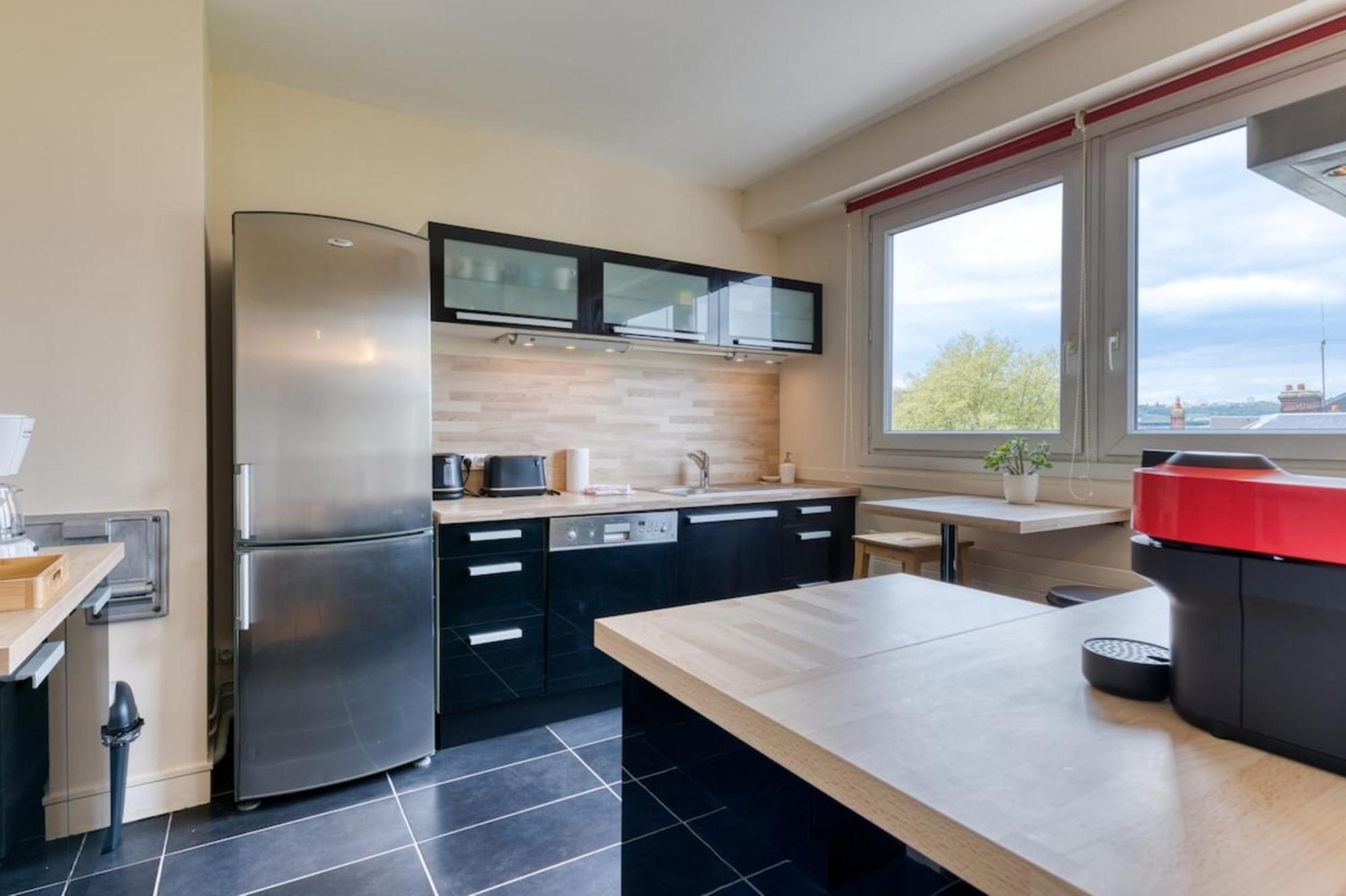 Francoise F5 Avec Parking Apartman Rouen Kültér fotó